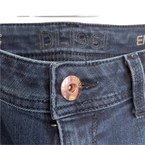 DL1961 Emma Ankle Length Jeggings - Picture 5 of 15